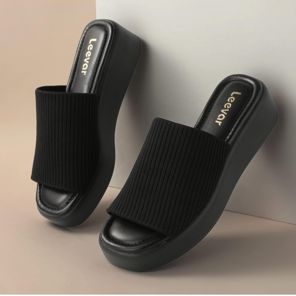 NWT black slip on platform sandal size 9